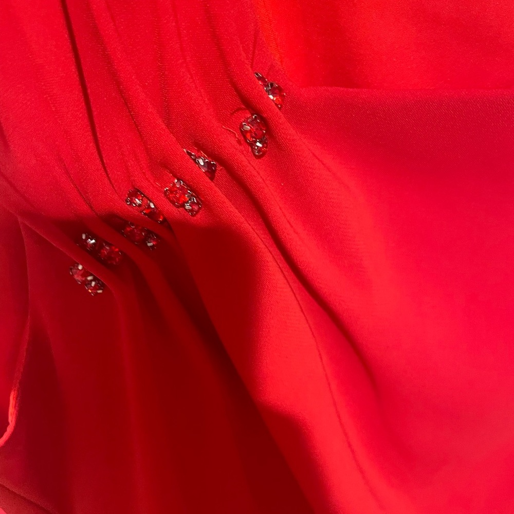Badgley Mischka Women’s size 8 red cocktail dress.  Never Worn! - Picture 2 of 3